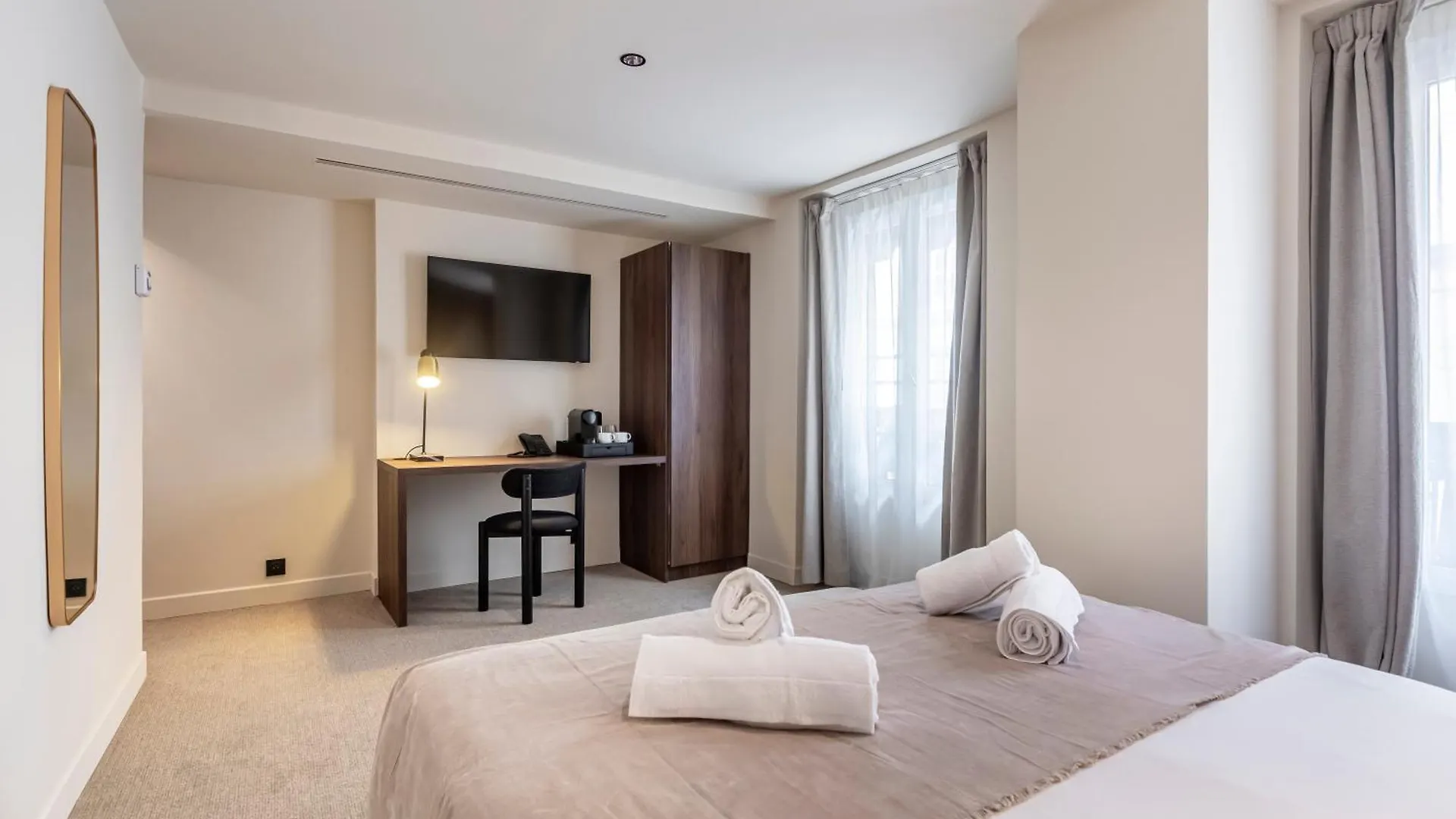 Le Monsieur By Sweett Otel Paris