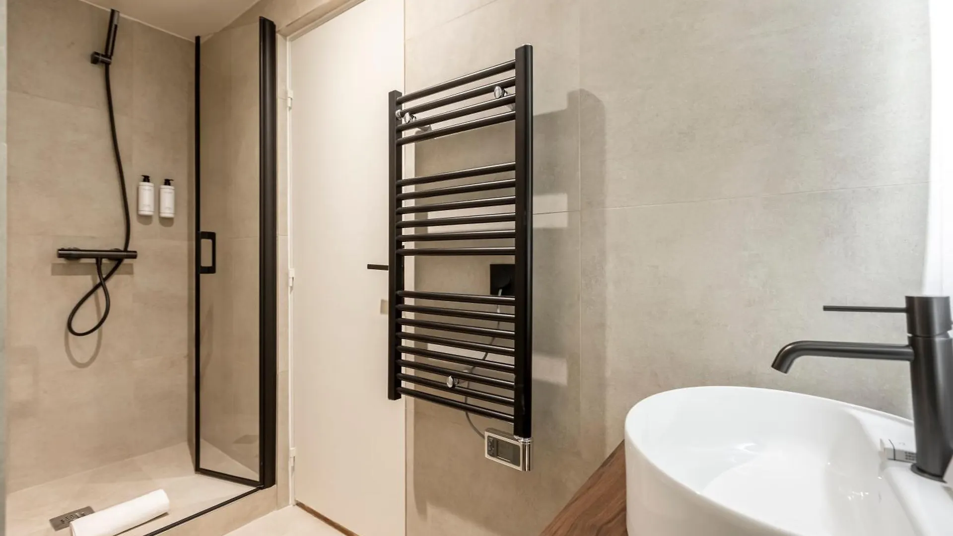 Le Monsieur By Sweett Hotel Paris