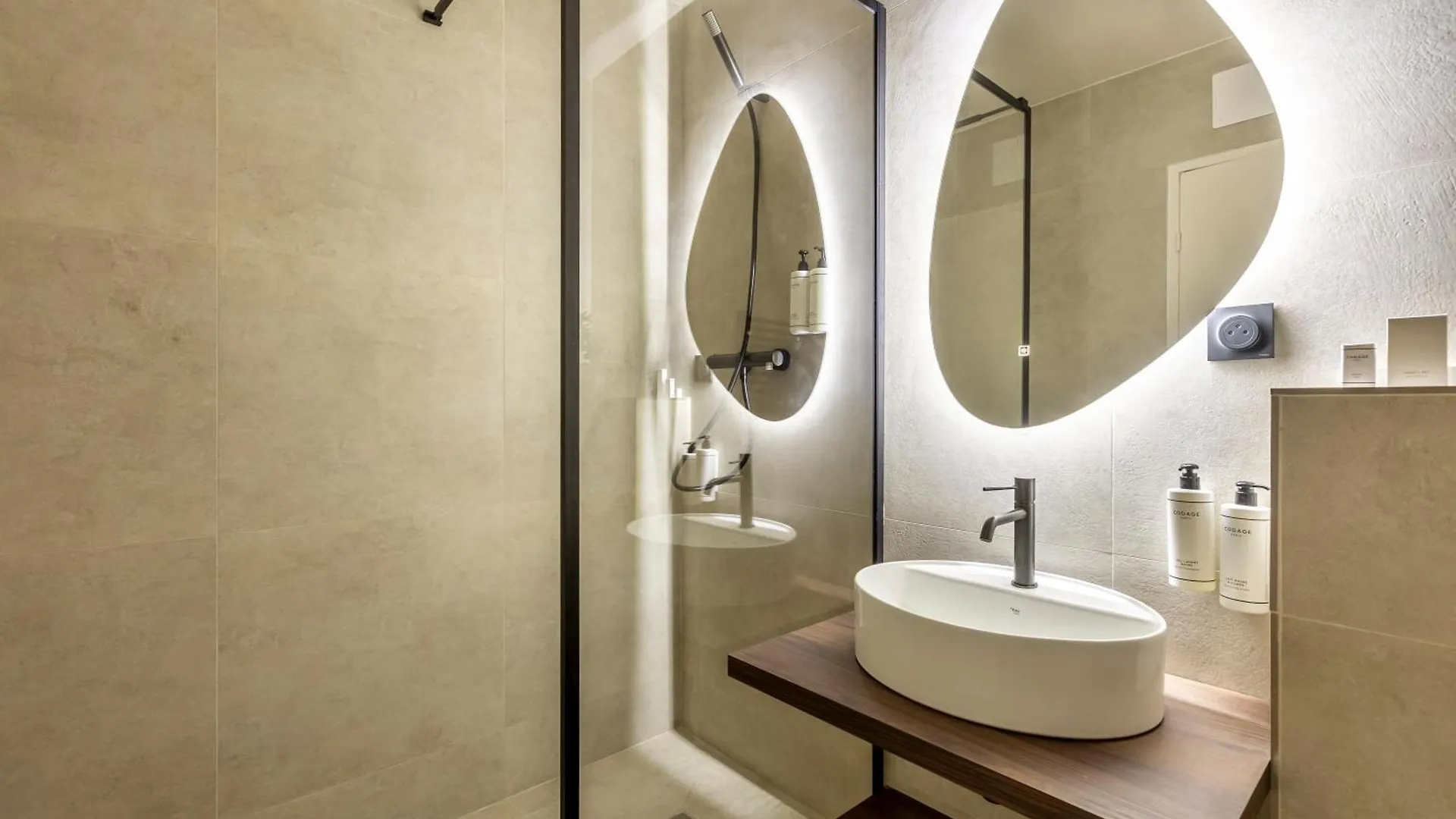 Hotel Le Monsieur By Sweett Parigi