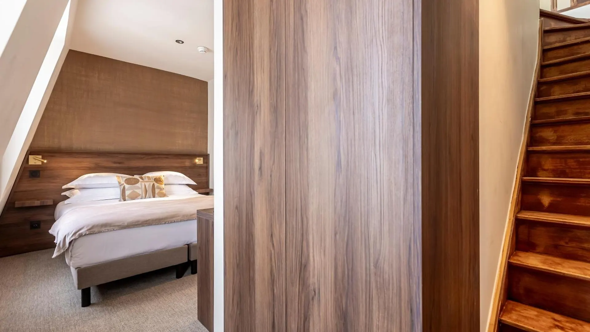 Le Monsieur By Sweett Hotel Paris 4*,