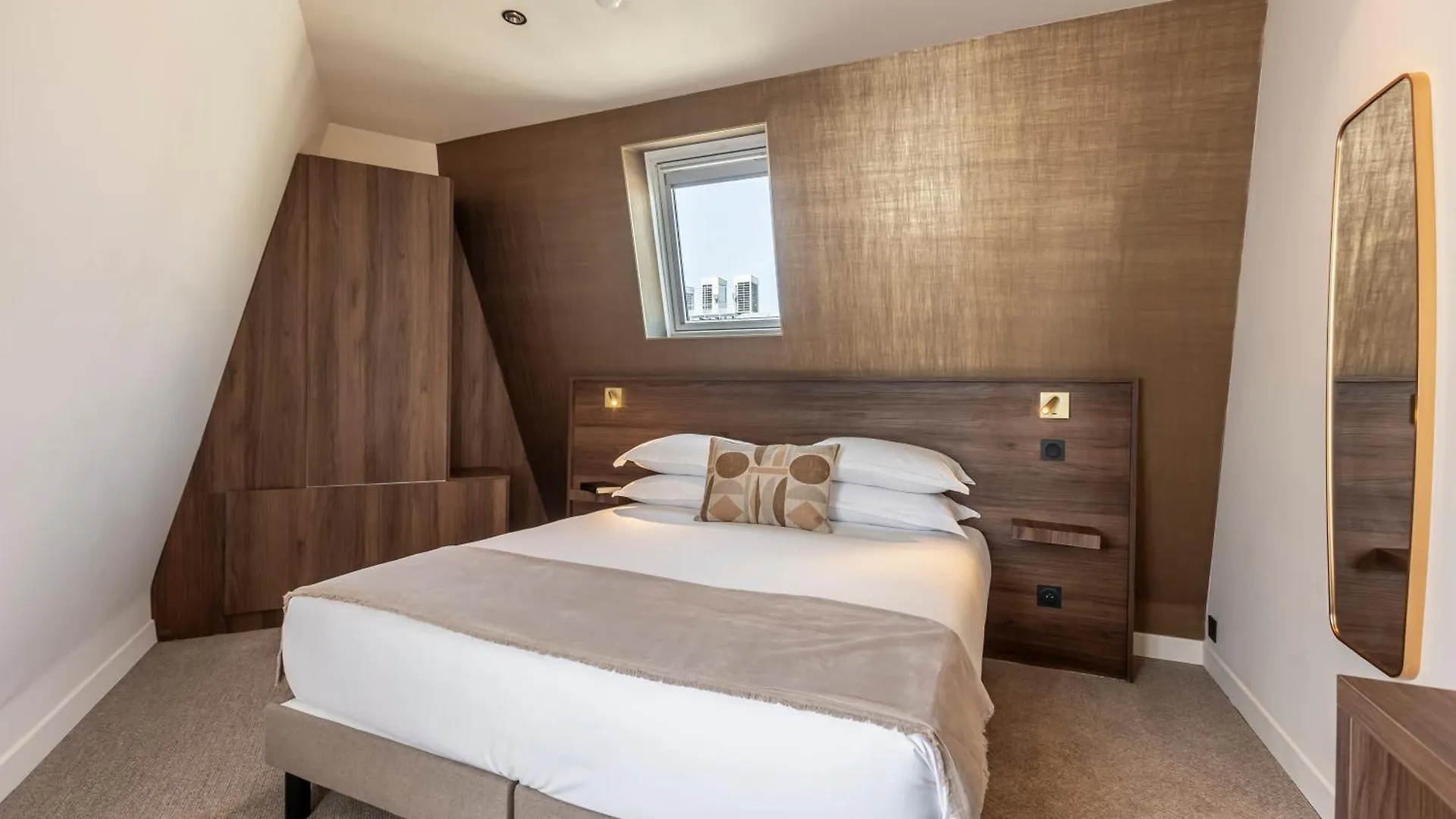 Le Monsieur By Sweett Hotel Paris France