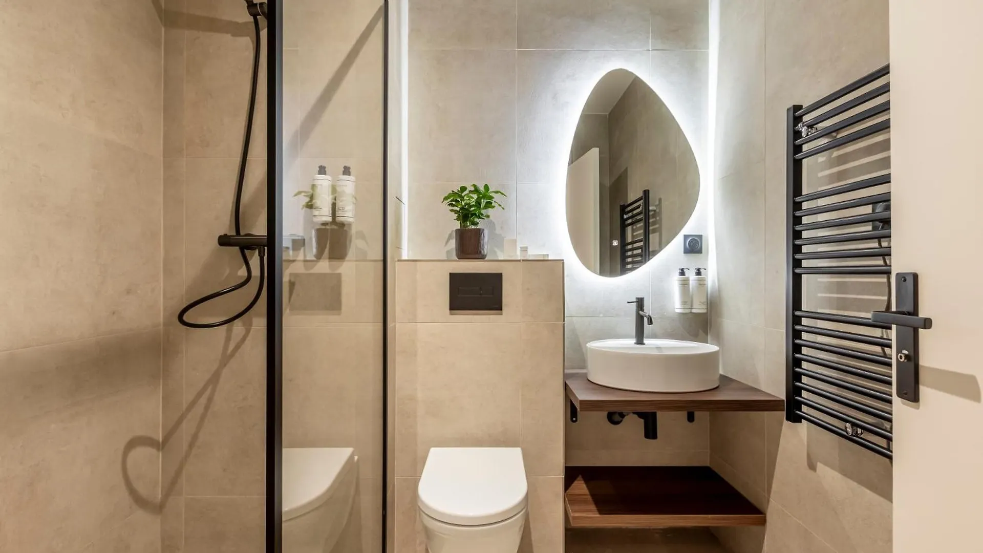 Le Monsieur By Sweett Hotel Paris