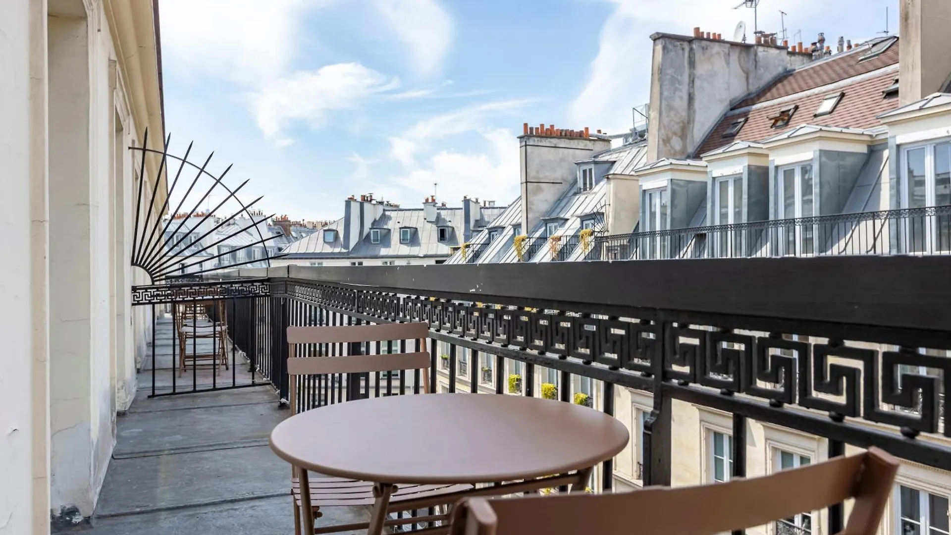 Le Monsieur By Sweett Hotel Paris