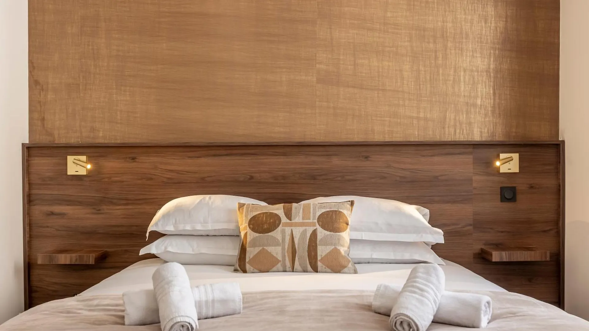 ****  Le Monsieur By Sweett Otel Paris Fransa